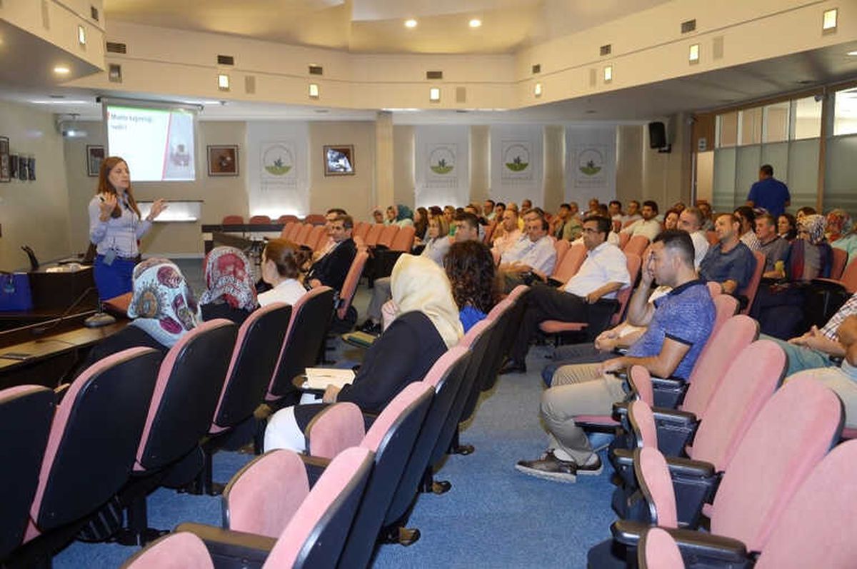 Belediye Personeline Bağımlılıkla Mücadele Eğitimi