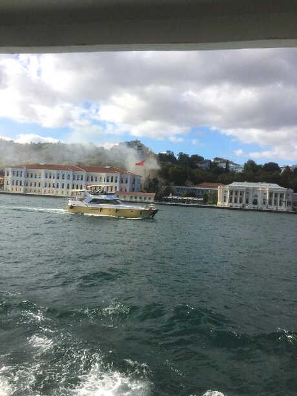 Beşiktaş\'ta Yangın (1)