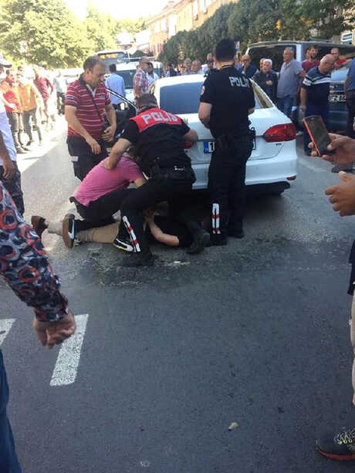 Çarptığı Kadını Dövüp Kaçan Sürücü, Nefes Kesen Operasyonla Yakalandı