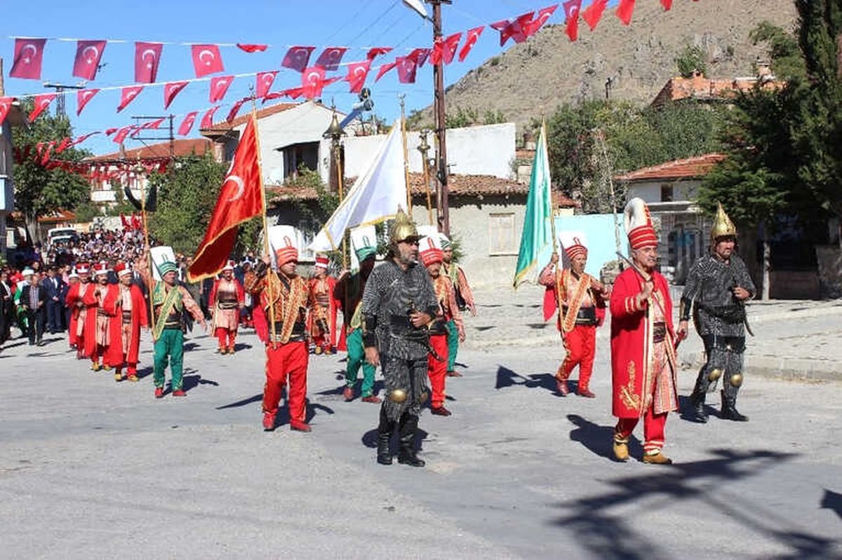 Dünyanın Merkezi\'nda Kurtuluş Sevinci