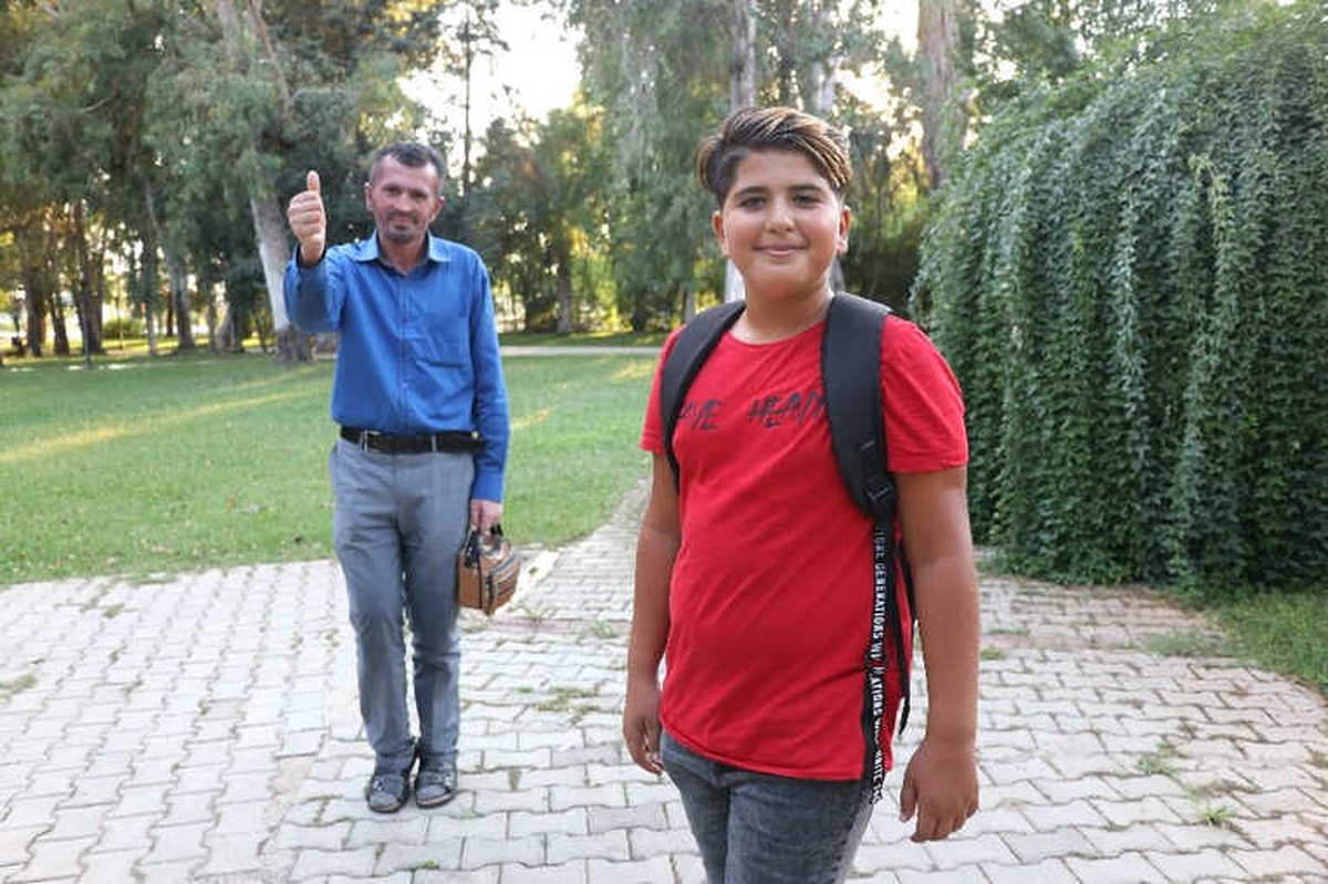 Eskiden İnsanlar Korkup Kaçıyordu, Şimdi Gören Sarılıyor
