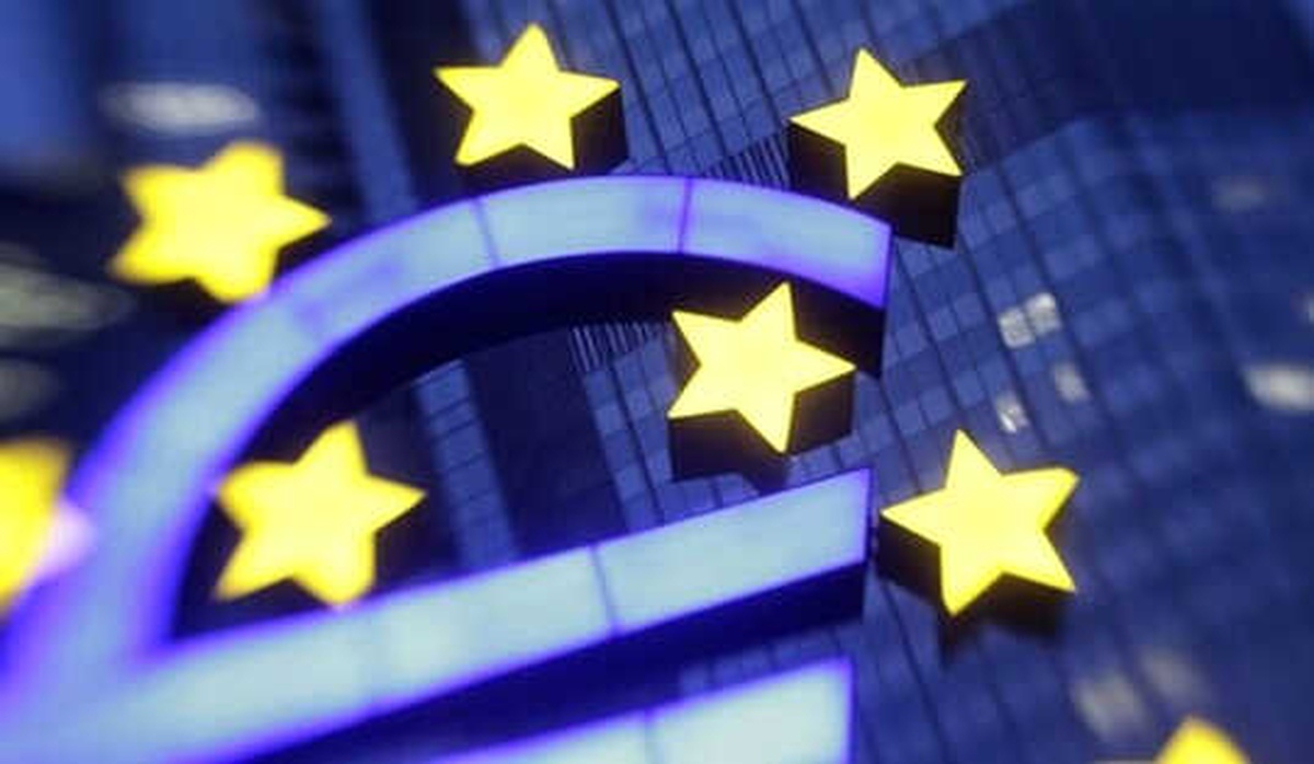 Euro Bölgesi\'nde Yüzde 0,4\'lük Büyüme Beklentisi