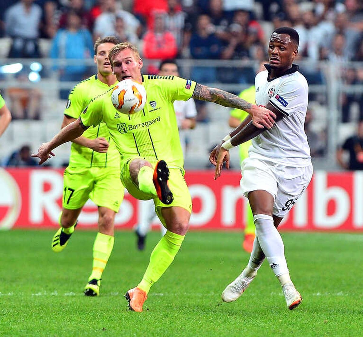 İlk Yarı Sessiz Bitti