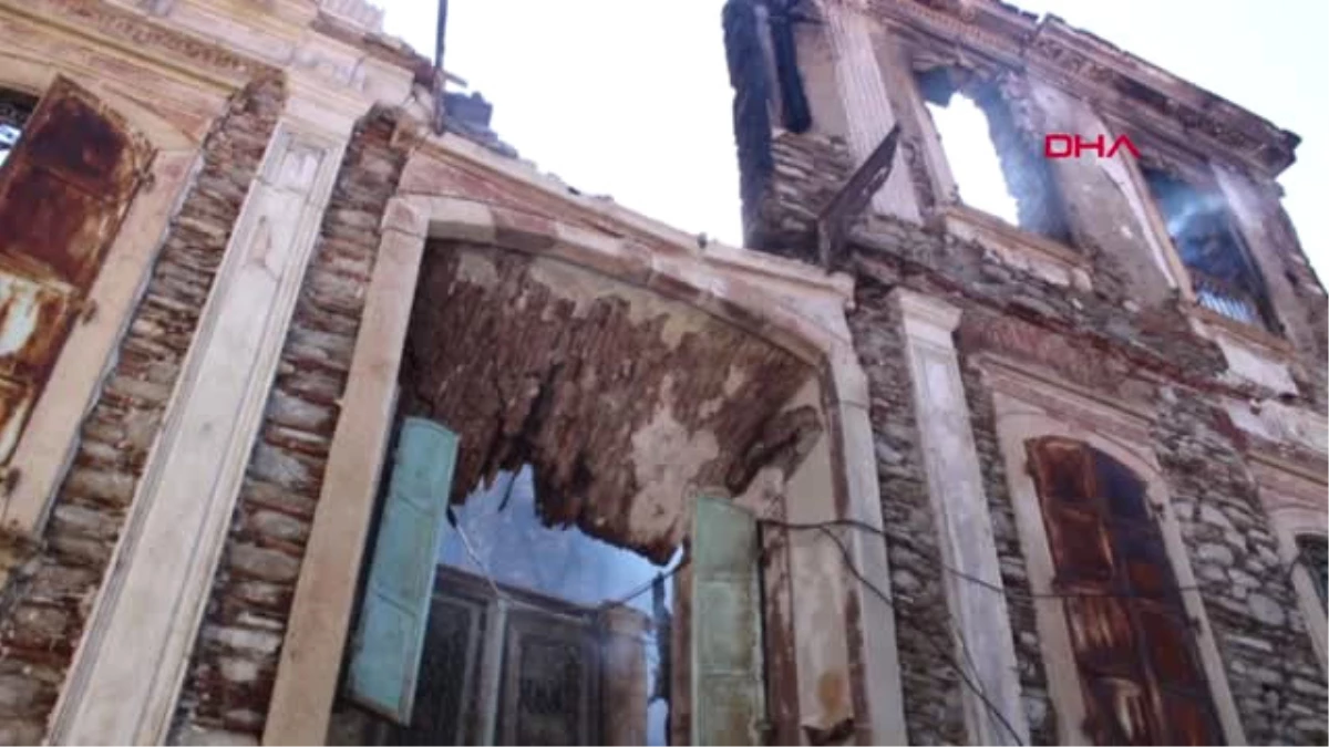İzmir Yangında Küle Dönen Tarihi Konak Butik Otel Olacaktı