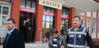 Karısını 9 Yerinden Bıçaklayan Tekin: 'Amacım Yuvamı Kurtarmaktı'