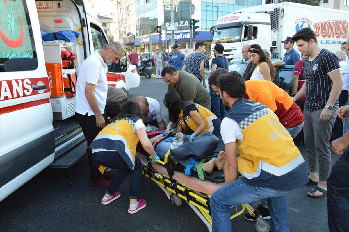 Lüleburgaz\'da Trafik Kazası: 1 Yaralı