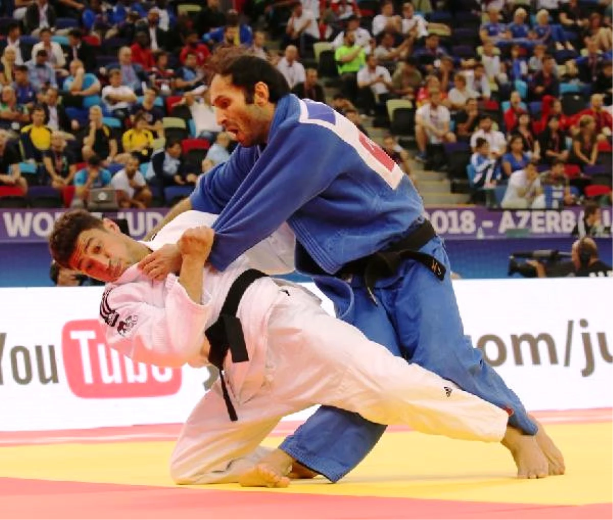 Milli Judocu Bekir Özlü Sakatlandı