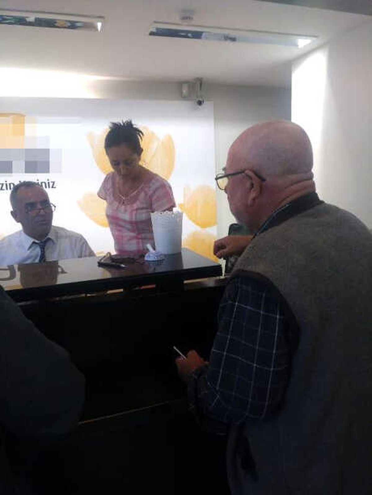 Polisin Uyarısıyla 90 Bin Lirasını Dolandırıcılardan Kurtardı