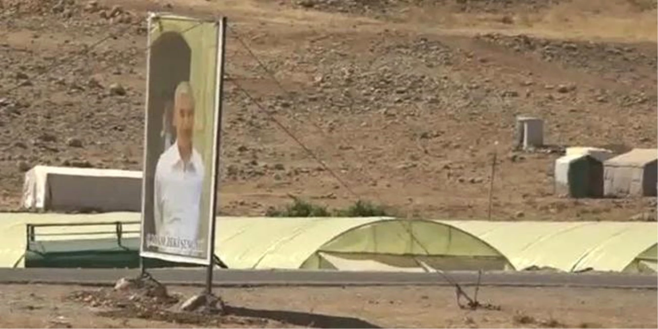 TSK Tarafından Öldürülen, PKK\'nın Sözde Sorumlusunun Fotoğrafı Sincar Dağına Asıldı