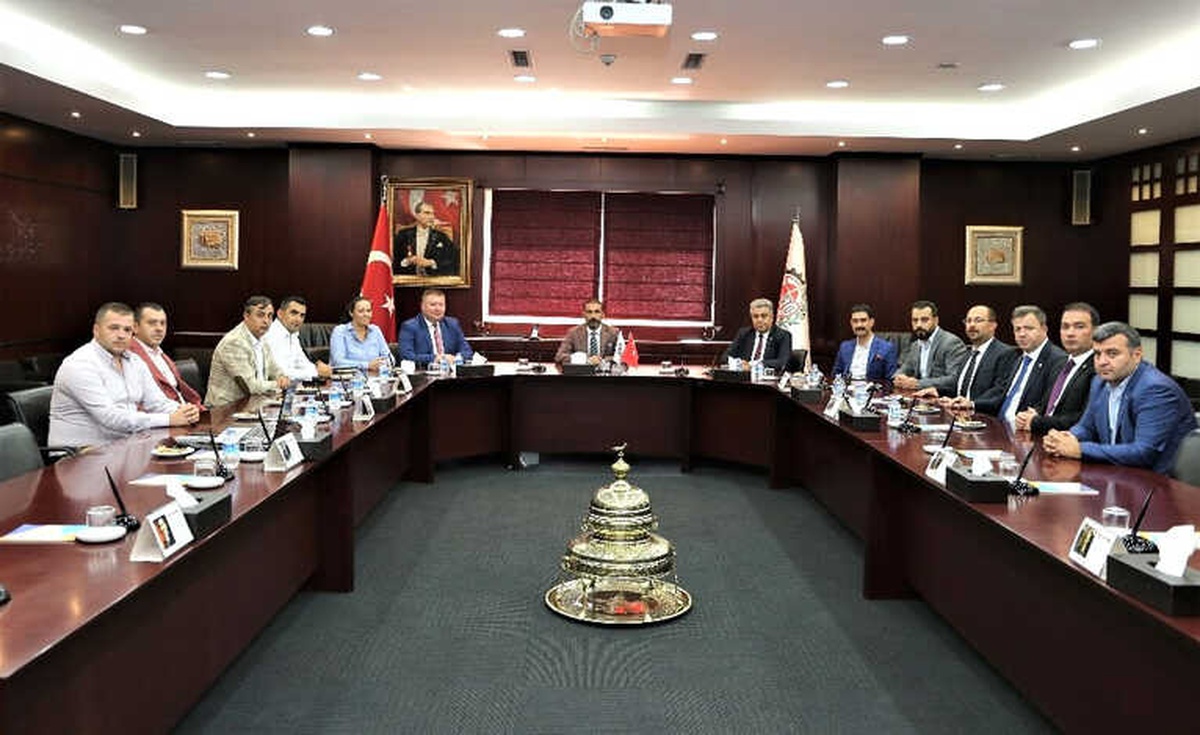 Venezuela Ankara Büyükelçisi ve Romanya Soimuş Belediye Başkanı\'ndan Gto\'ya Ziyaret