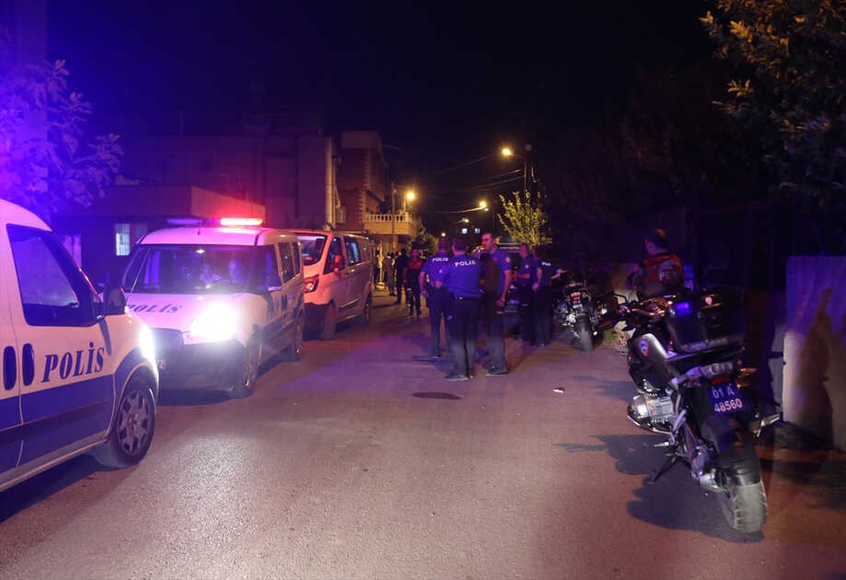 Adana\'da 10 Yaşındaki Çocuğun Komşusunu Tüfekle Vurması