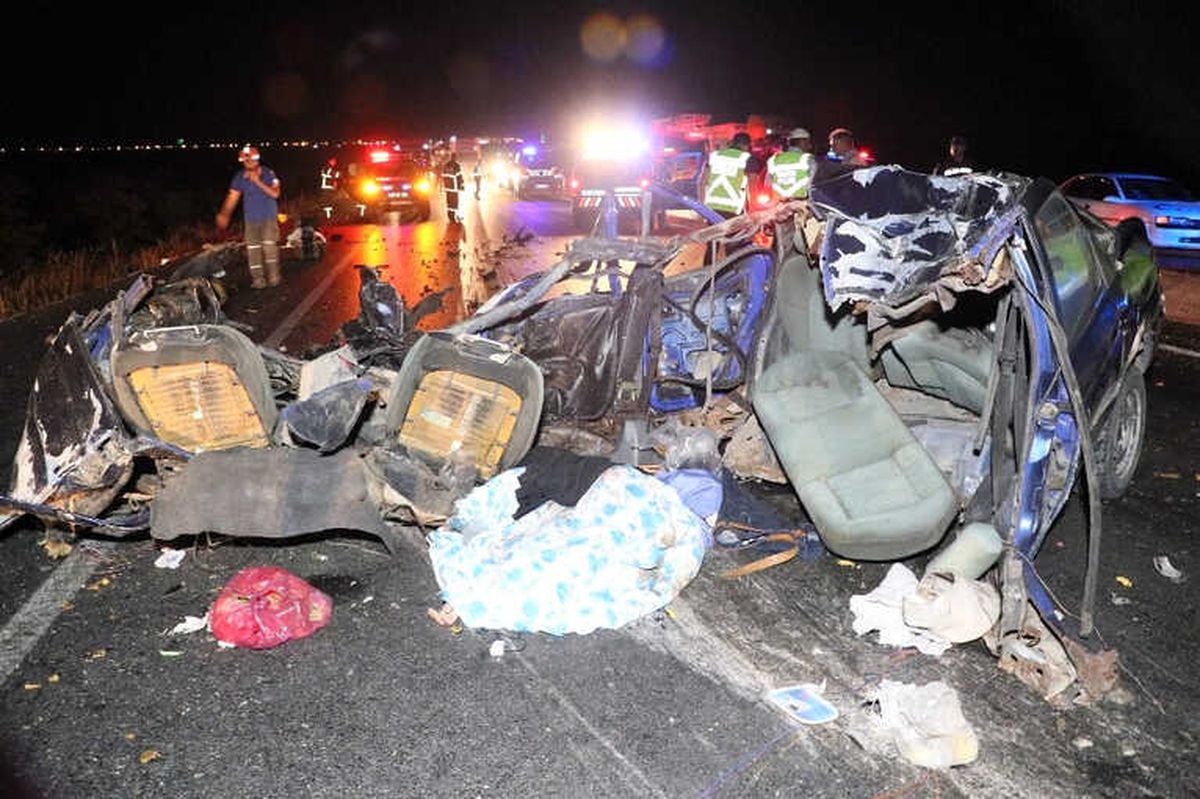 Aksaray\'da Zincirleme Trafik Kazası: 2 Ölü
