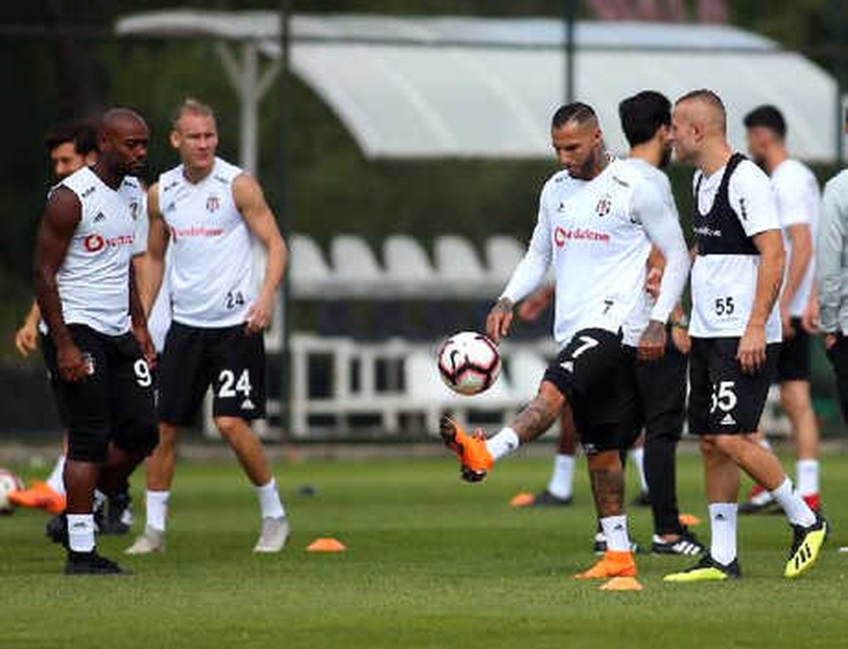 Beşiktaş, Fenerbahçe Maçının Hazırlıklarına Başladı