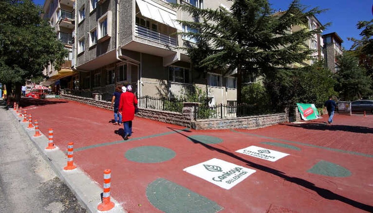 Çankaya\'da Sokaklar Renkleniyor