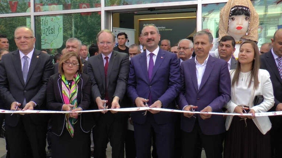 Dünyanın İlk ve Tek Fıstık Müzesi Gaziantep\'te Açıldı