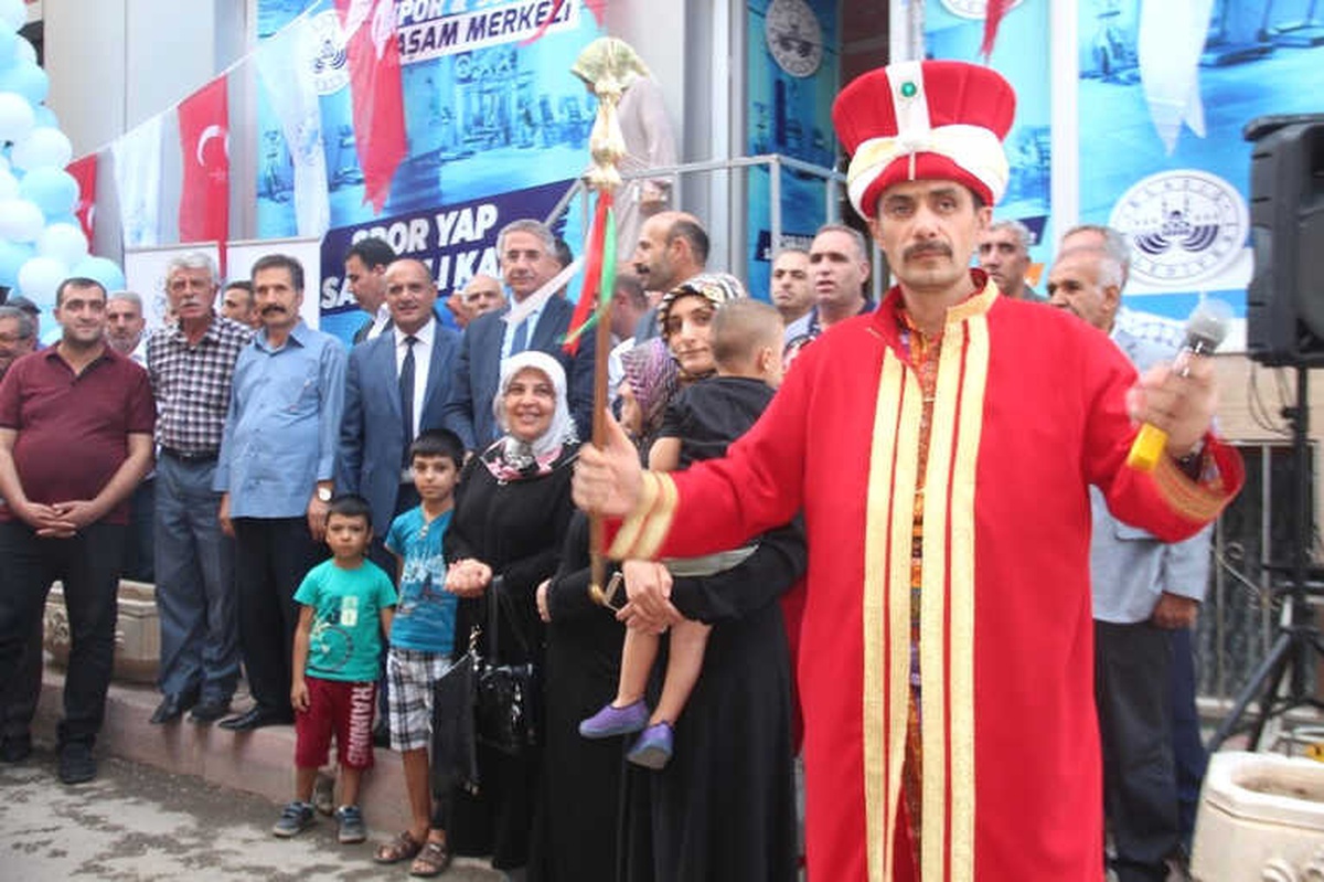 Elazığ\'da \'Spor ve Sosyal Yaşam Merkezi\'nin 9\'uncusu Açıldı