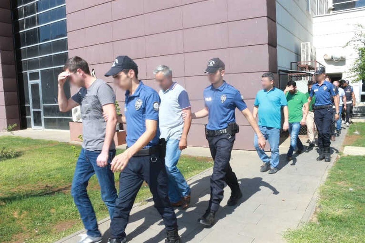 Fetö\'nün Doktor ve Akademisyen Yapılanmasına Operasyon