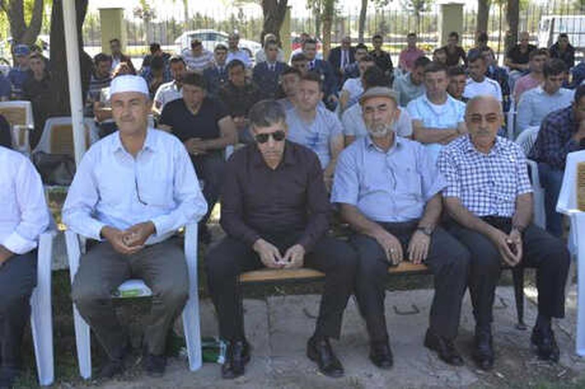 Katilleri Yakalanan Şehit Eşi İçin Mevlit Okuttu