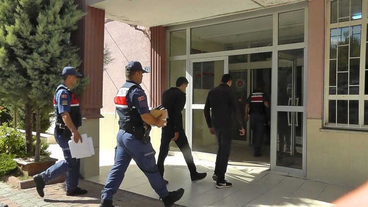 Konya\'da Silah Operasyonu