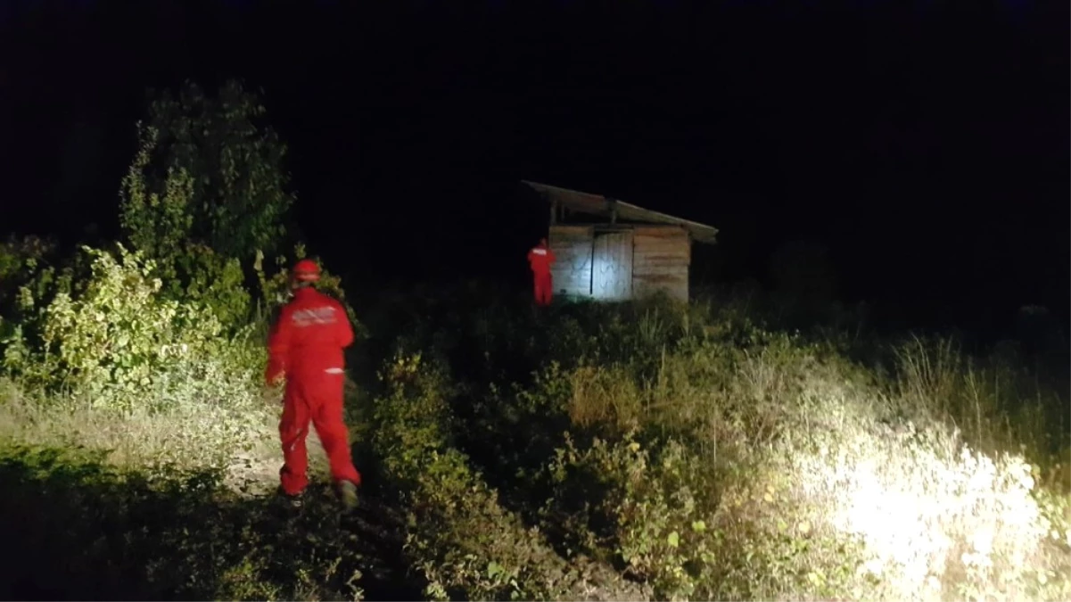 Ormanda Kayboldu, Ekipler Saatlerdir Onu Arıyor