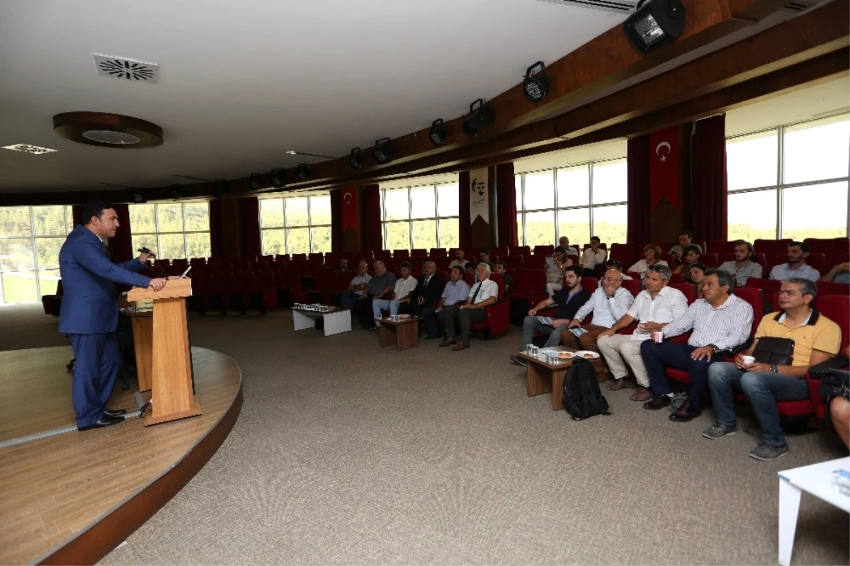 Paü\'de Sanayi Doktora Programı Toplantısı Yapıldı