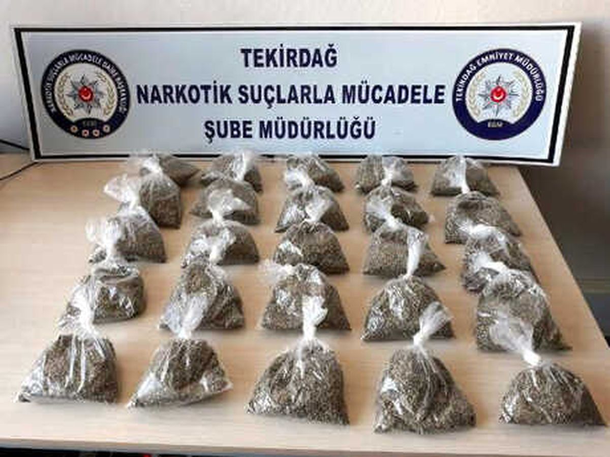 Tekirdağ\'da Uyuşturucu Operasyonu: 2 Gözaltı