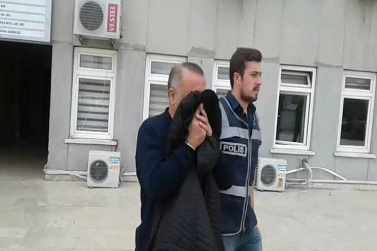 Ünlü Oyuncunun Ağabeyi \'Yankesicilik\'ten Tutuklandı