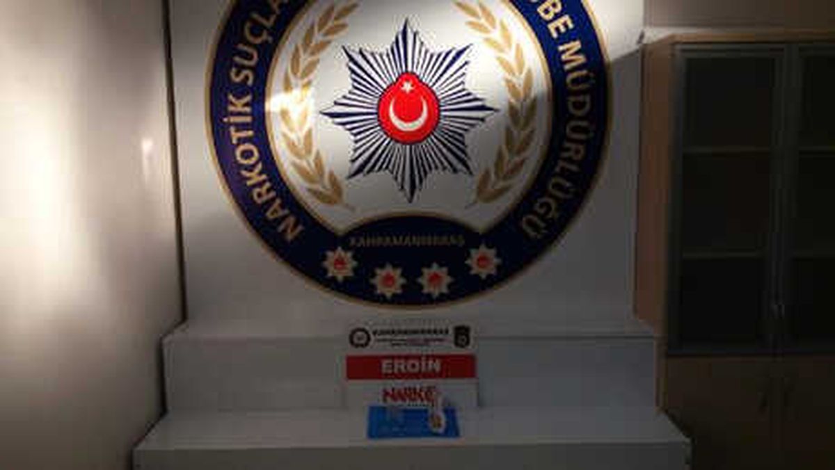 Uyuşturucu Satıcısı Suçüstü Yakalandı