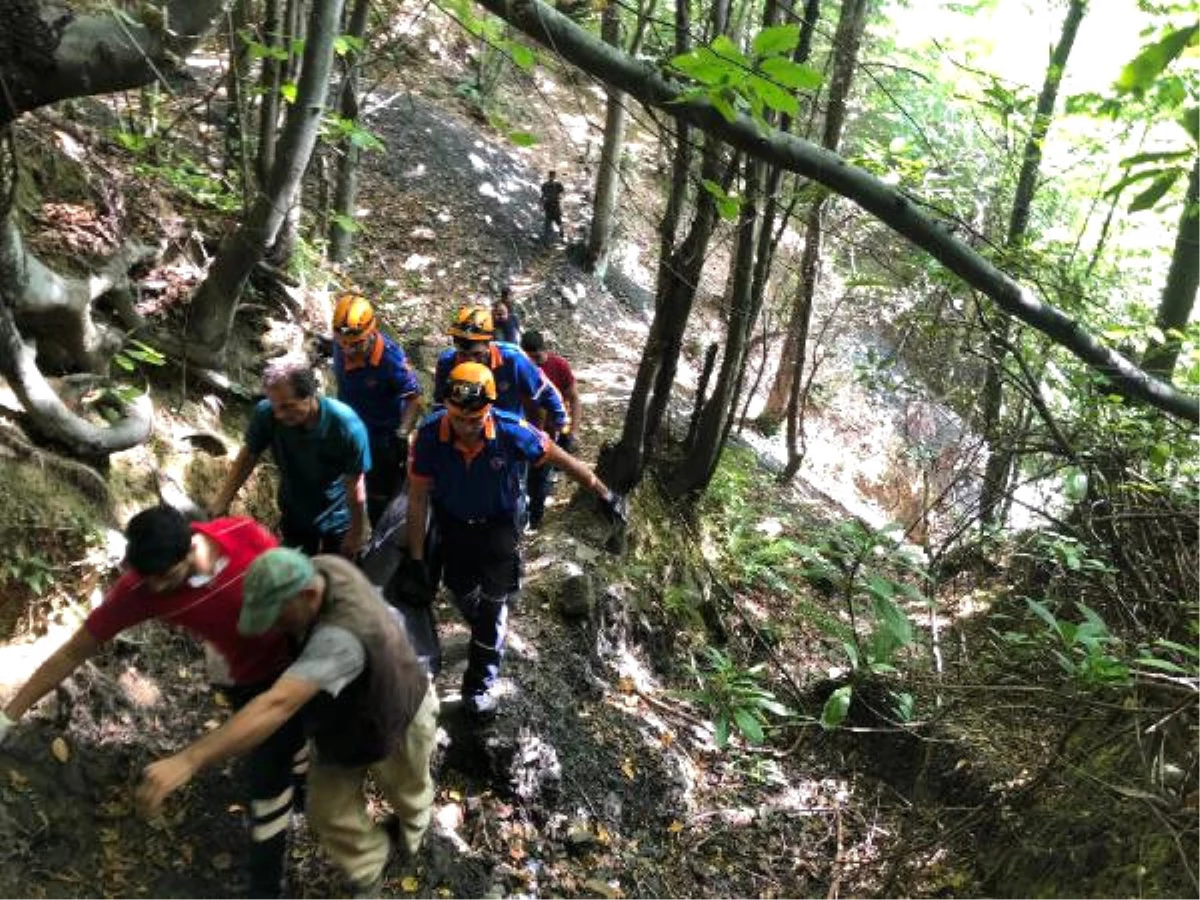 Zonguldak\'ta Kaçak Olduğu İddia Edilen Maden Ocağında Göçük: 1 İşçi Hayatını Kaybetti