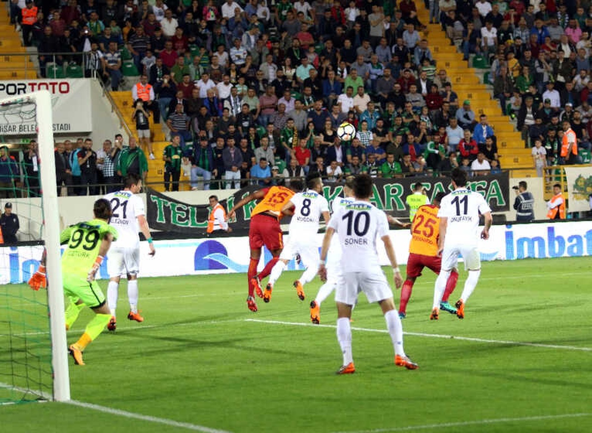 Akhisarspor ile Galatasaray 13. Randevuda