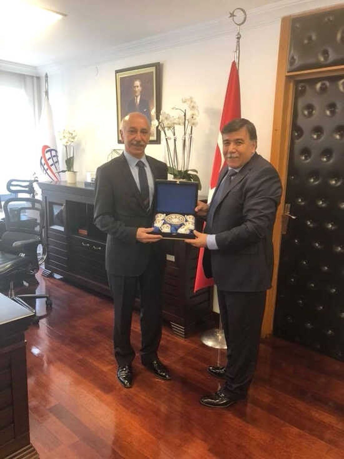 Başkan Mustafa Koca, Ulaştırma ve Alt Yapı Bakan Yardımcısını Ziyaret Etti