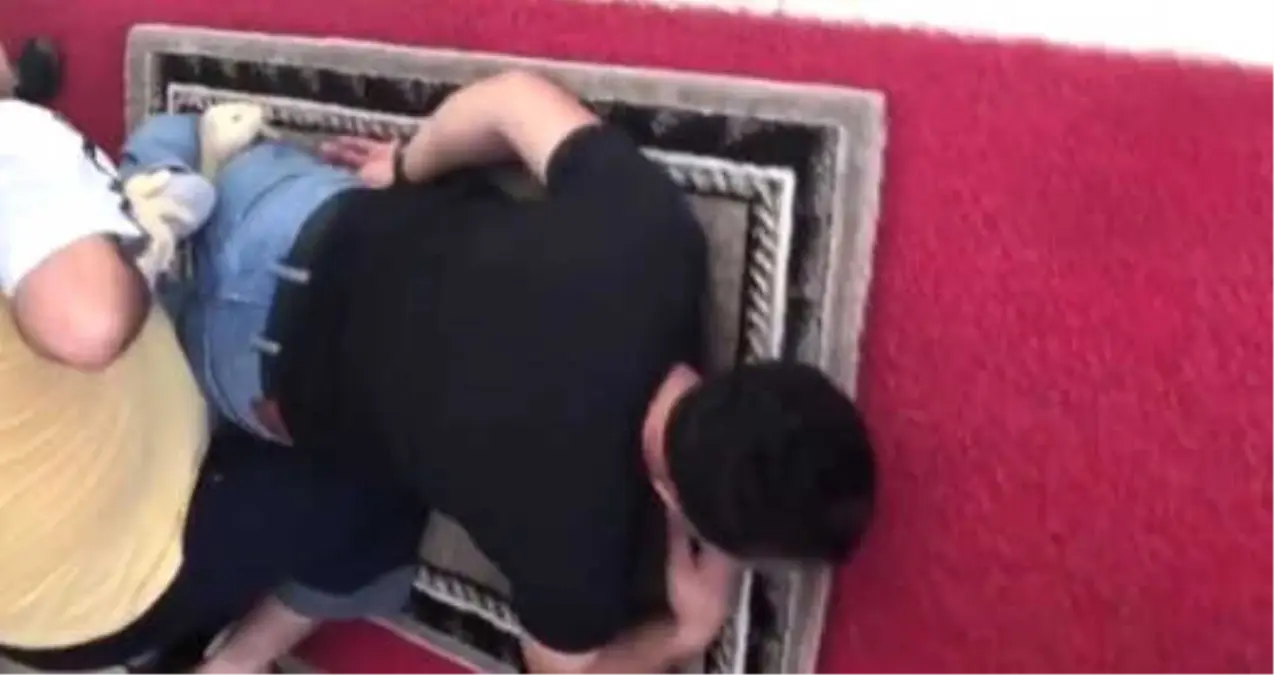 Bel Fıtığı Hastasını Felç Eden Sahtekar Şifacı, Gözaltına Alındı