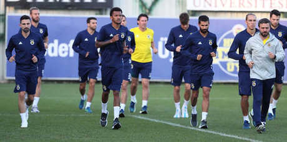 Fenerbahçe\'de Beşiktaş Hazırlığı!