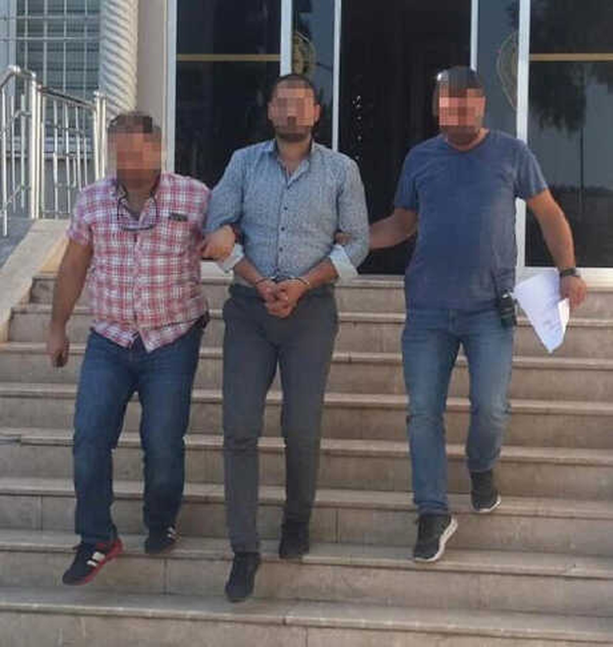 Güvenini Kazandığı 140 Esnafı, 200 Bin Lira Dolandırdığı İddiası