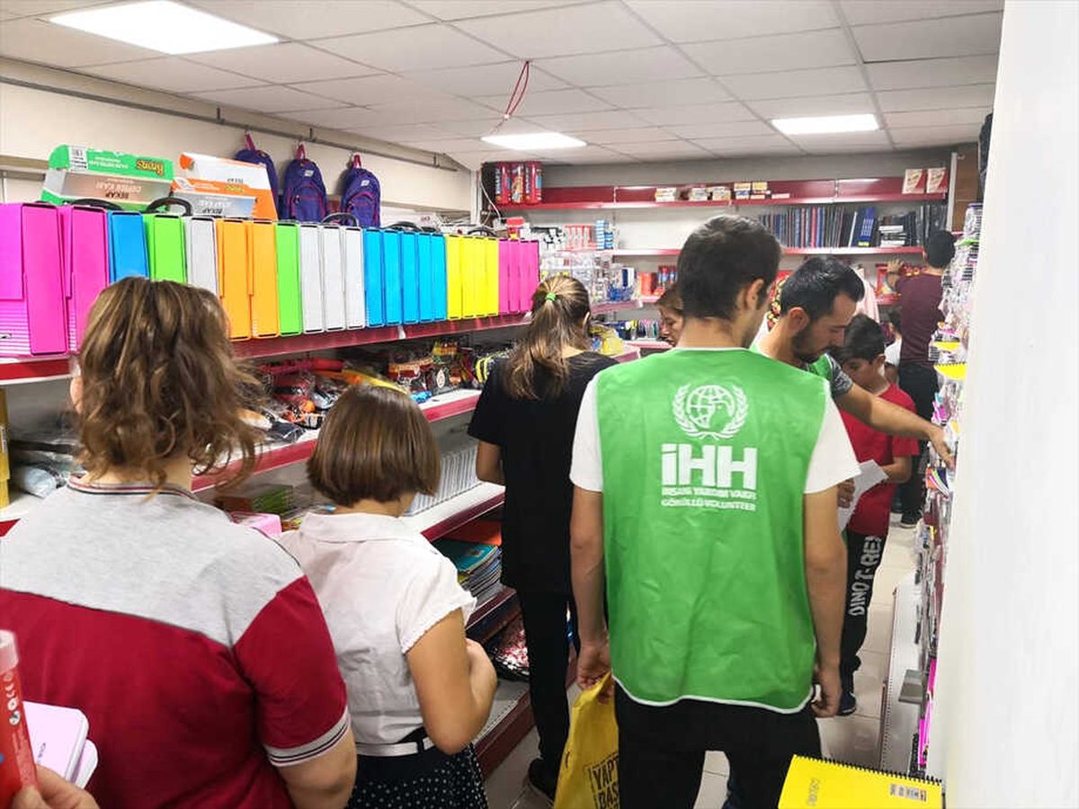 İhh Sevindirmeye Devam Ediyor