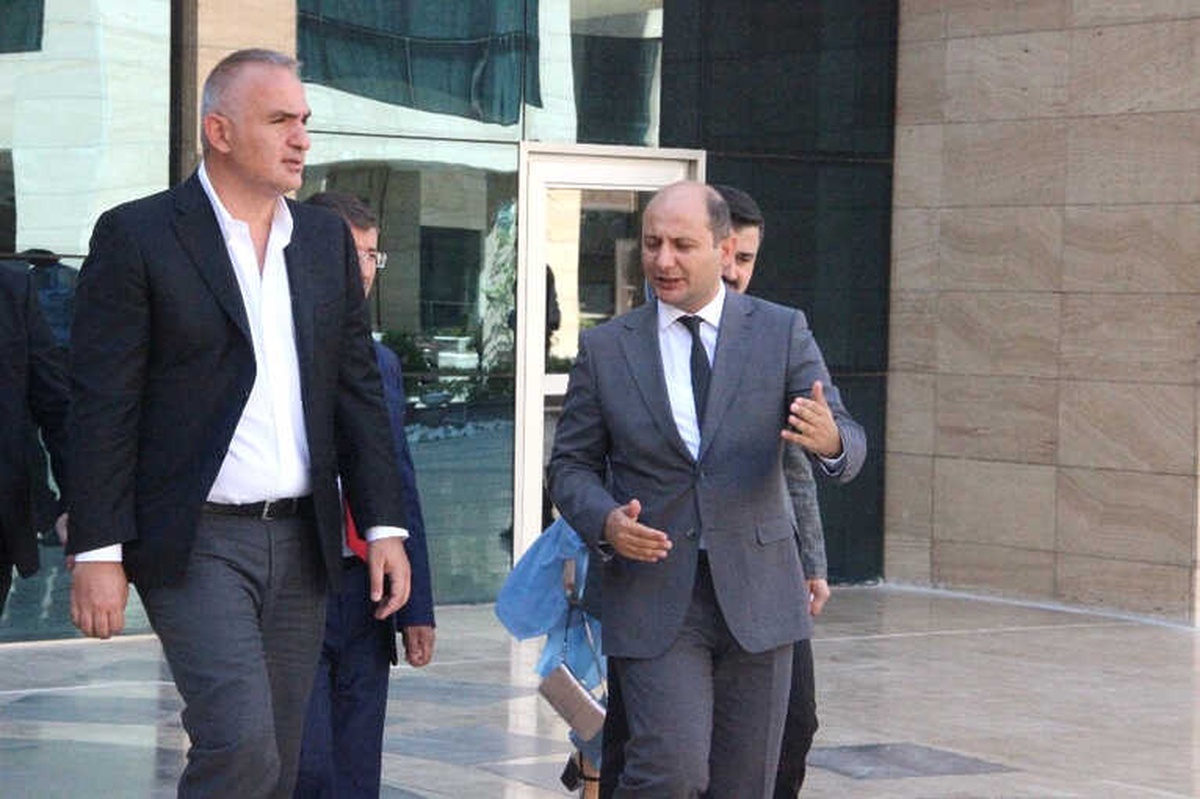 Kültür ve Turizm Bakanı Ersoy\'dan Şanlıurfalılara Müjde
