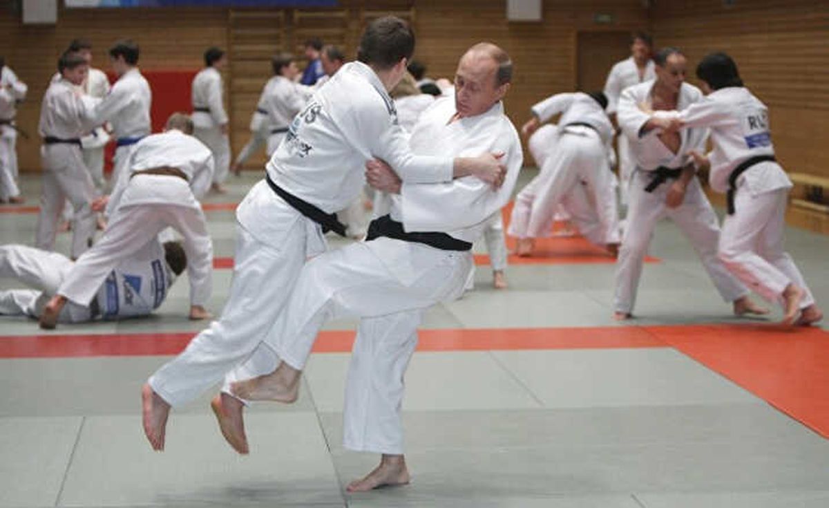 Putin, Azerbaycan\'da Judo Oyunlarını İzleyecek