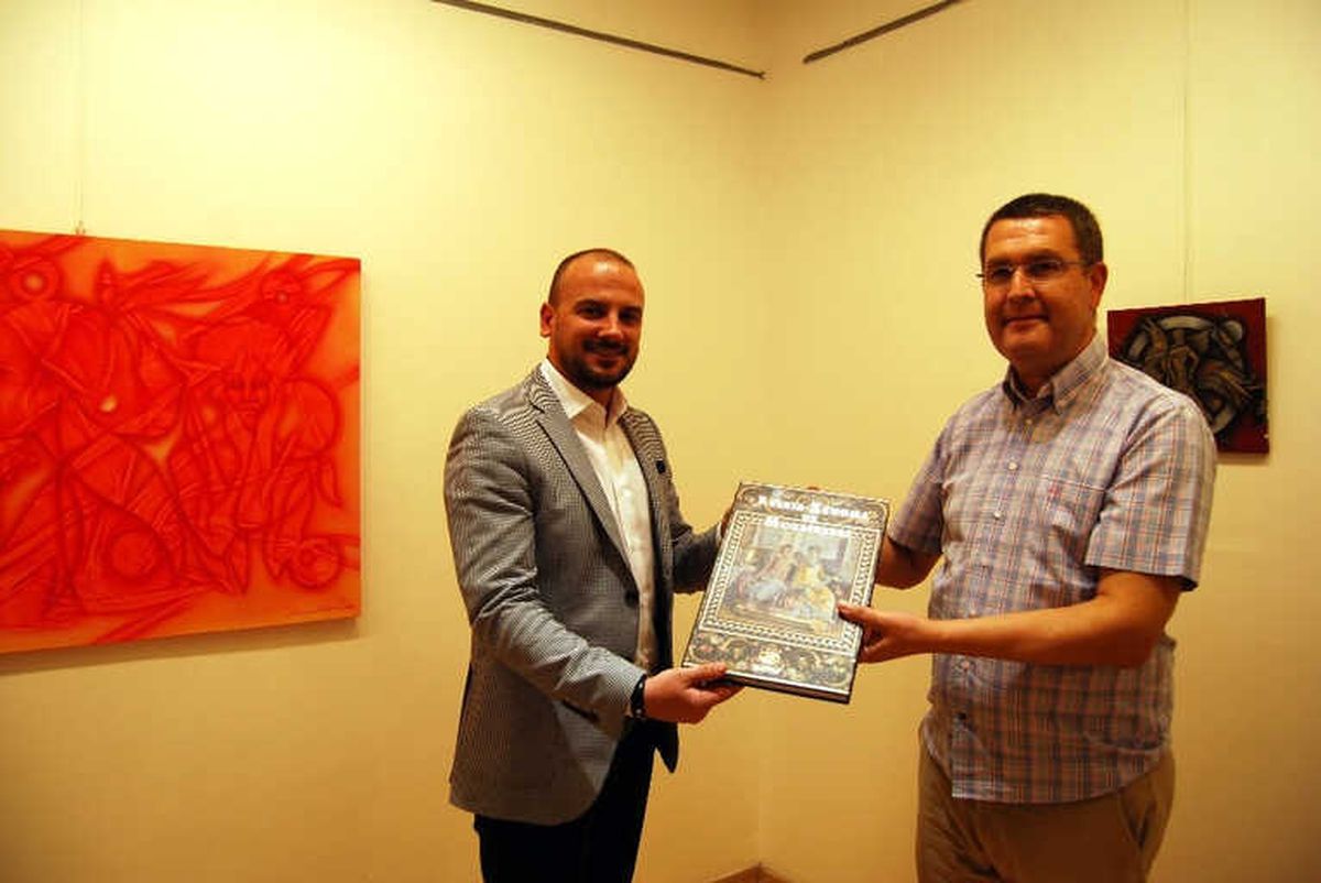 Sanko Sanat Galerisi\'nde Dokusal Soyutlamar Iı Sergisi Açıldı