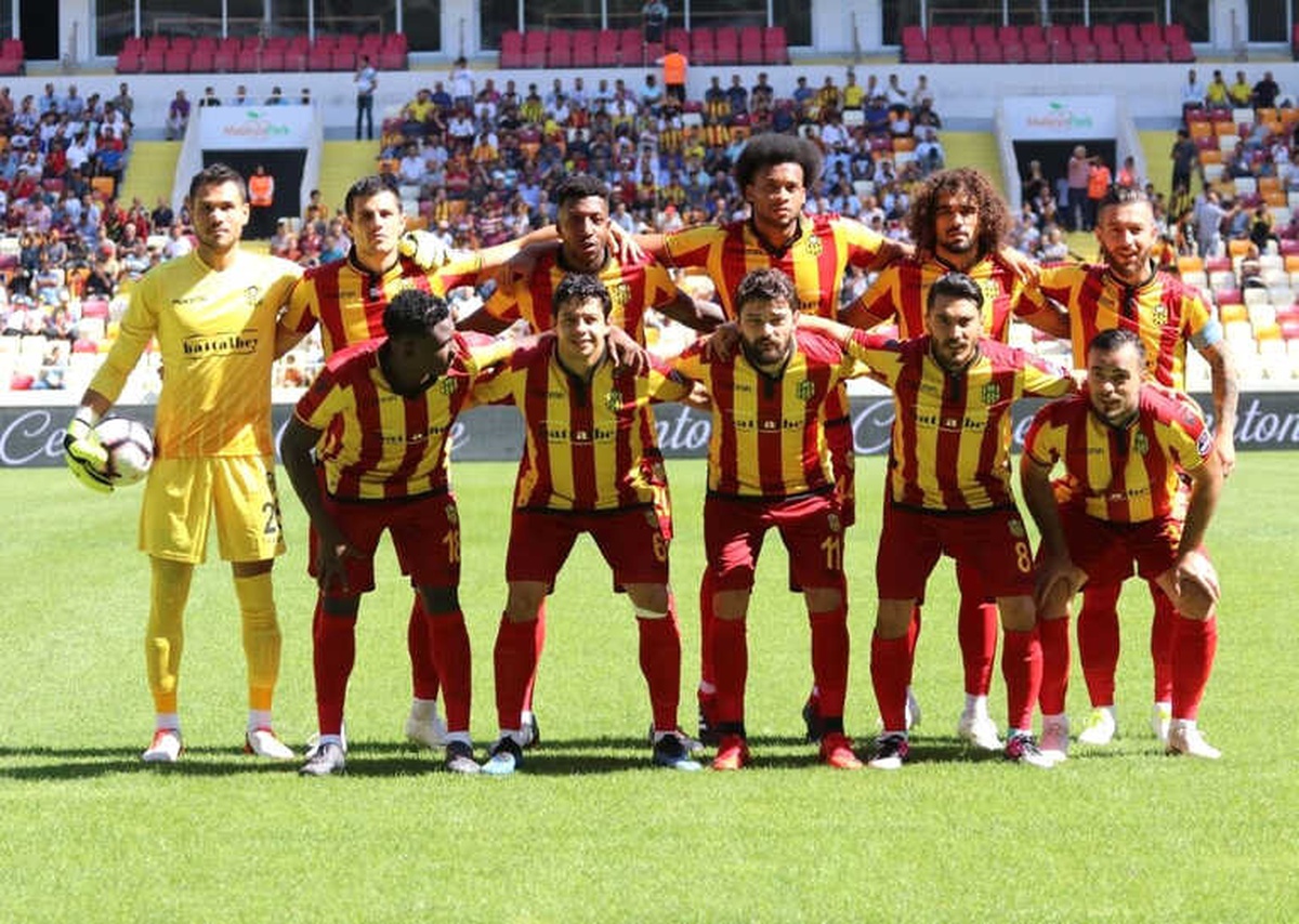 Spor Toto Süper Lig: Evkur Yeni Malatyaspor: 0 - Çaykur Rizespor: 0 (Maç Devam Ediyor)