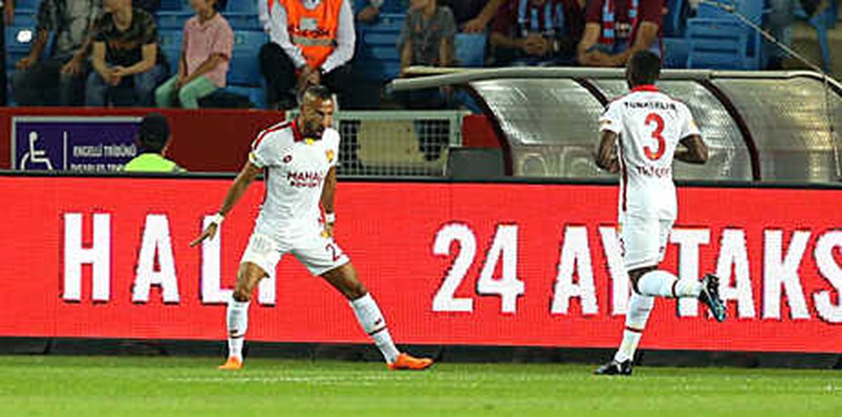 Yasin Öztekin\'den \'Ronaldo\' Sevinci