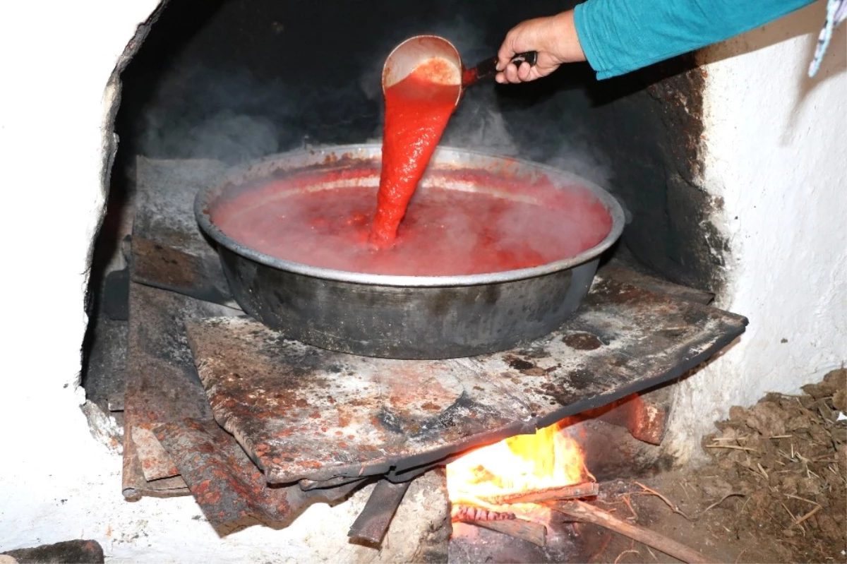 Yozgat\'ta Kışlık Salça Yapımı Başladı