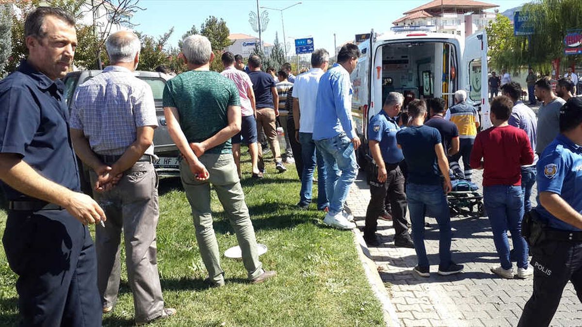 Adıyaman\'da Trafik Kazası: 2 Yaralı