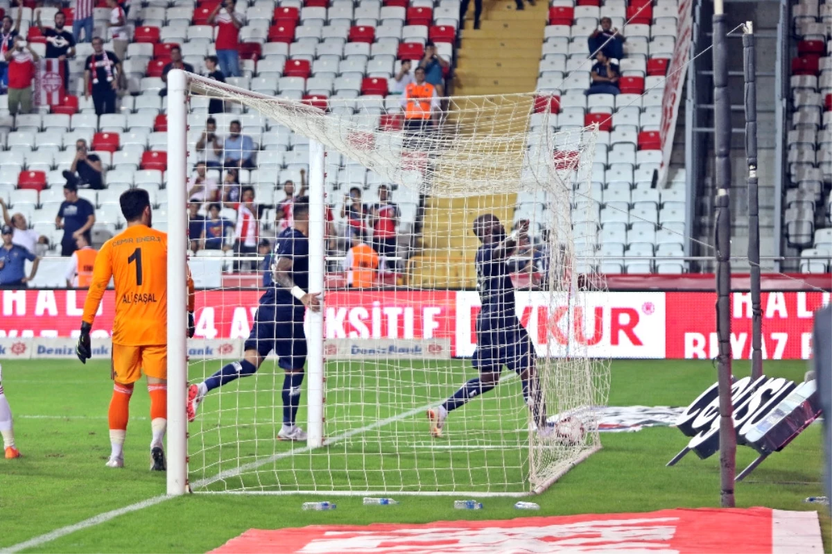 Antalyaspor: 2 - Dg Sivasspor: 1