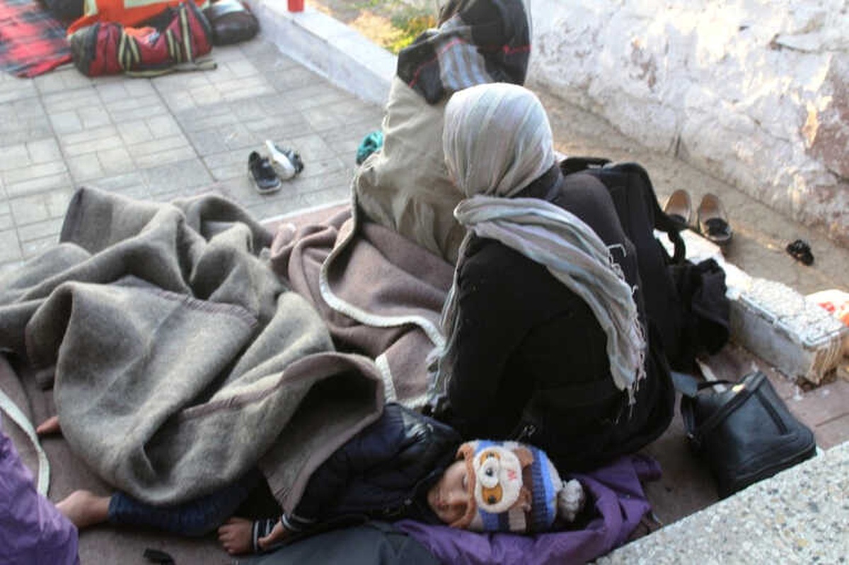 Ayvalık\'ta Jandarma 22 Göçmen 1 Organizatör Yakaladı