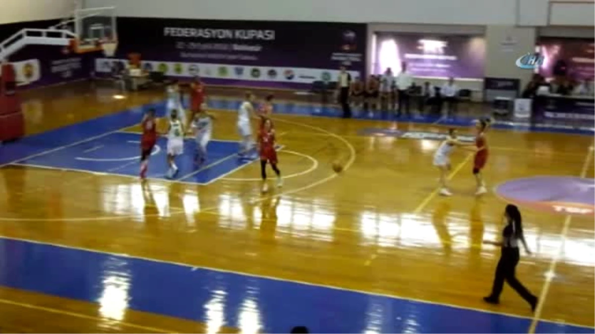 Burhaniye\'de Basketbol Federasyon Kupası Maçları Başladı