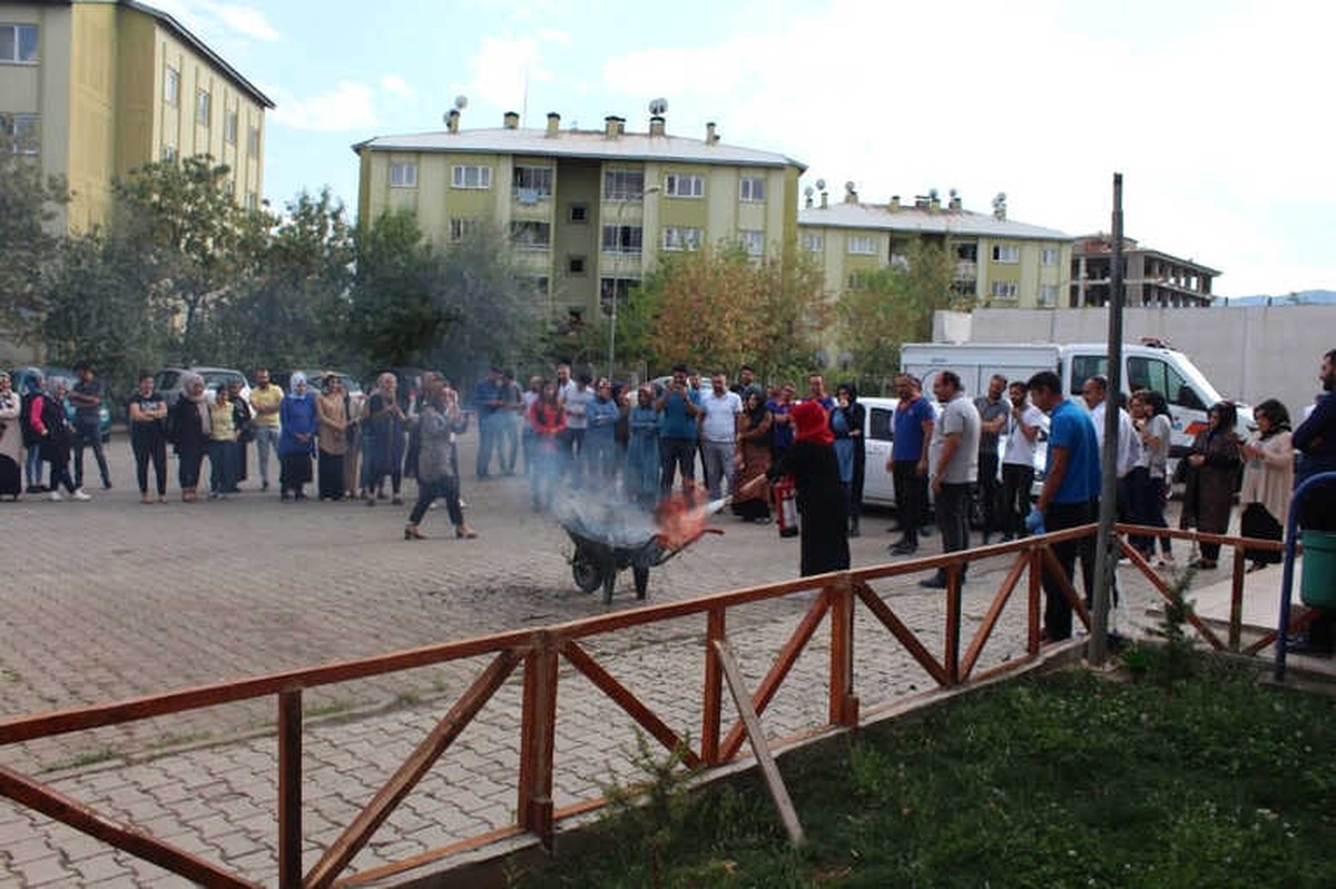 Çağrı Merkezinde Deprem Tatbikatı Yapıldı
