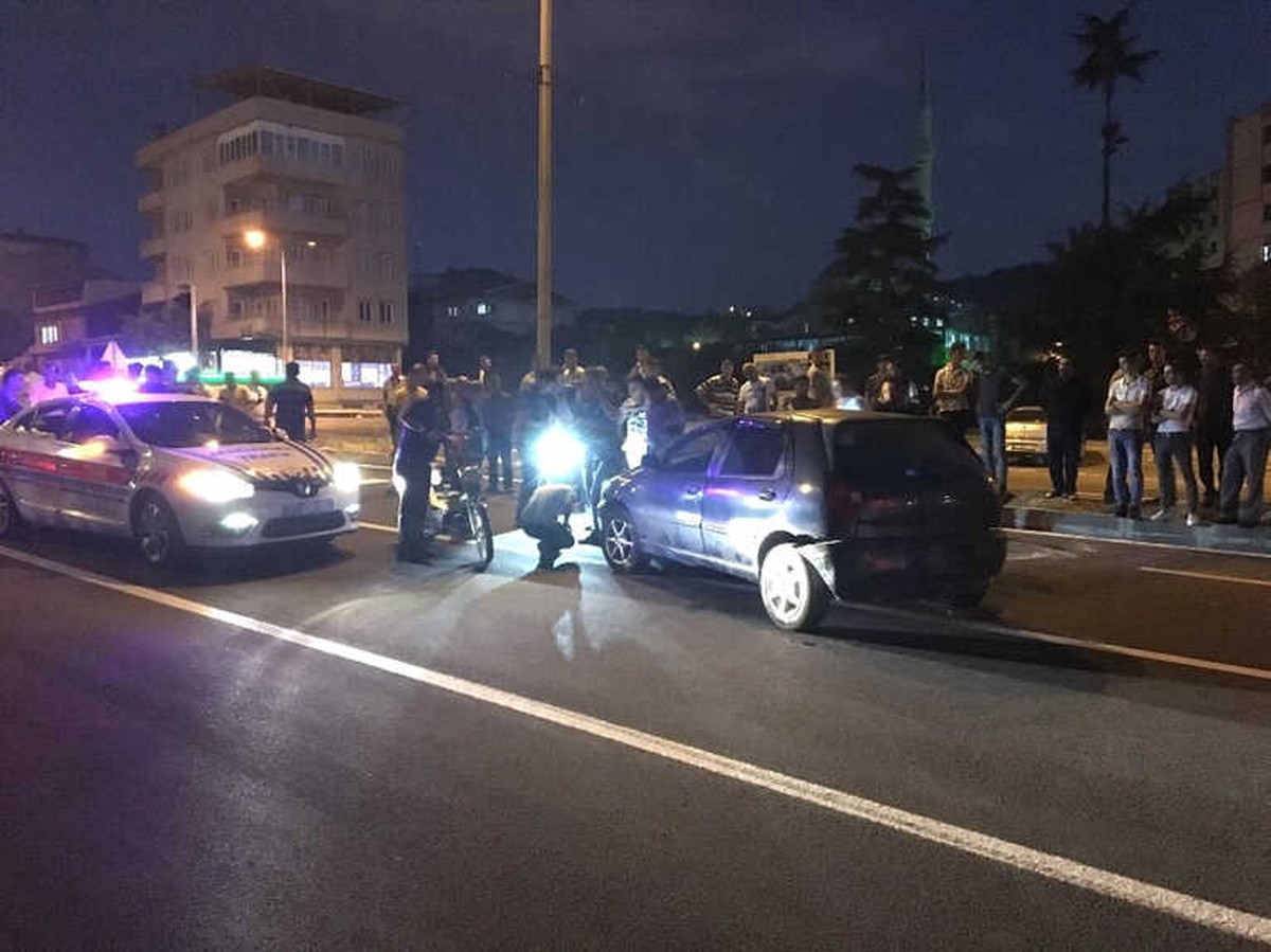 Otomobil ile Motosiklet Çarpıştı: 2 Yaralı
