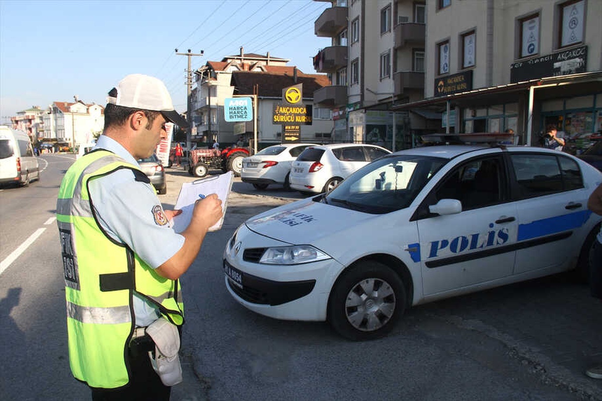 Otomobilin Yaya Çarpma Anı Güvenlik Kamerasında