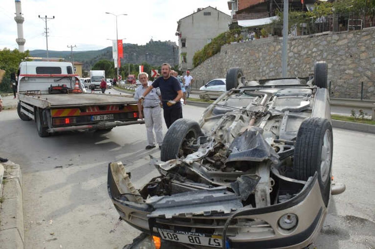 Sinop\'ta Trafik Kazası: 1 Yaralı
