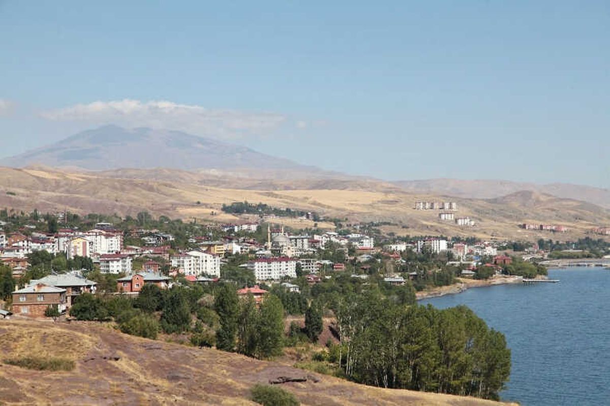 Ahlat\'ta "Sakin Şehir" Aday Başvurusu Sevinci